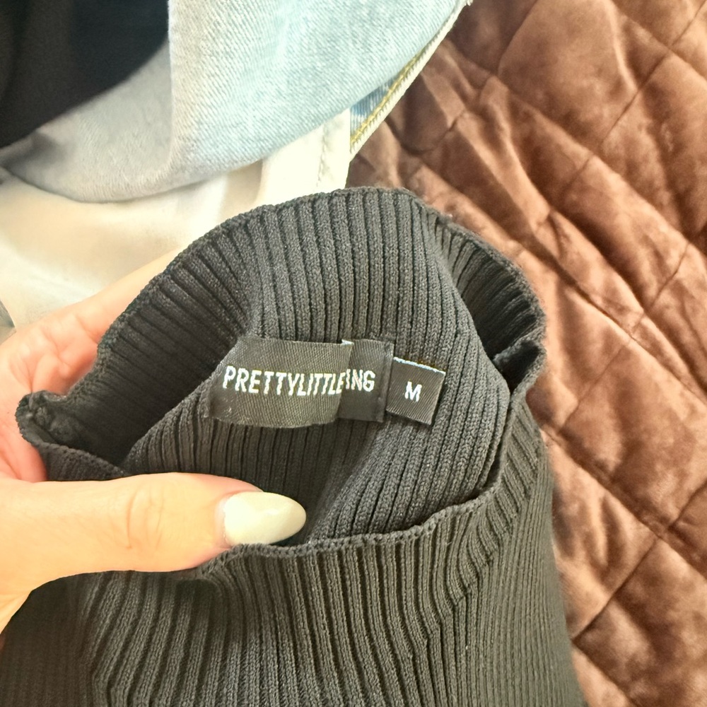 PrettyLittleThing Black Ribbed Mini Dress with Cutout Detail - Picture 5 of 5